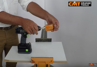 CMT Hole Saw 550 Oblique use on Mdf